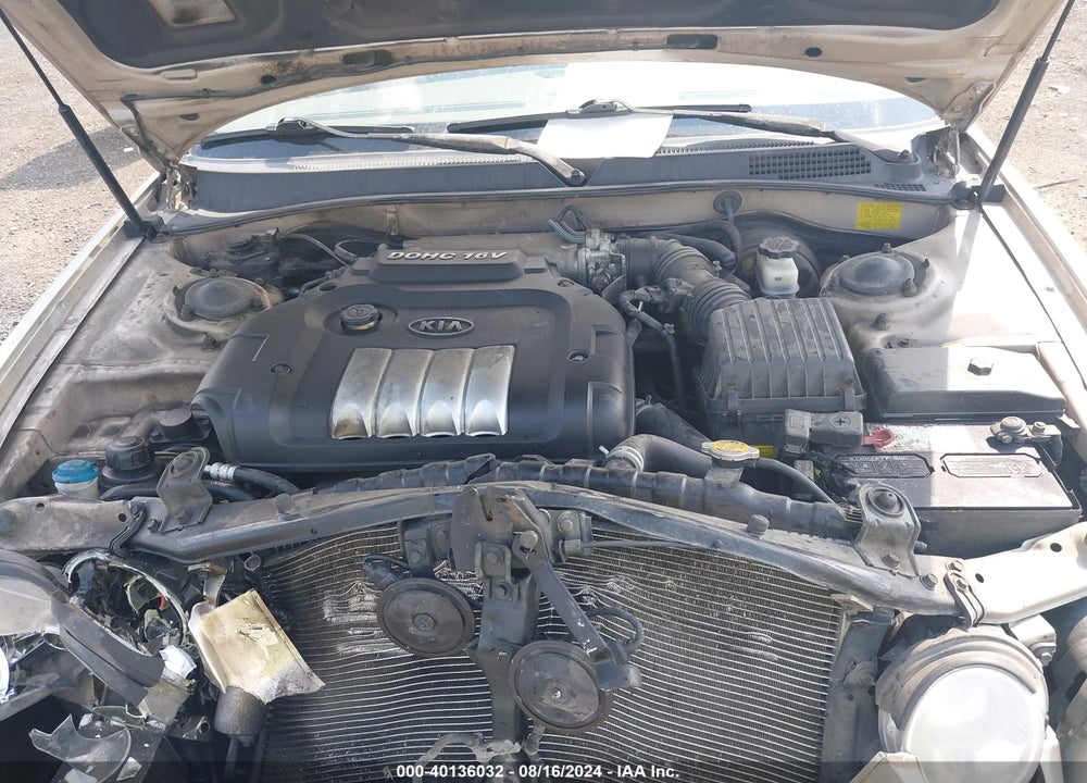 2004 KIA OPTIMA EX/LX VIN: KNAGD126545350868
