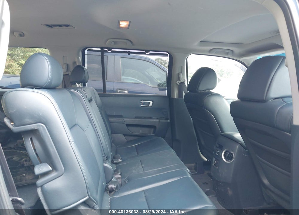 2009 HONDA PILOT TOURING VIN: 5FNYF38829B006880