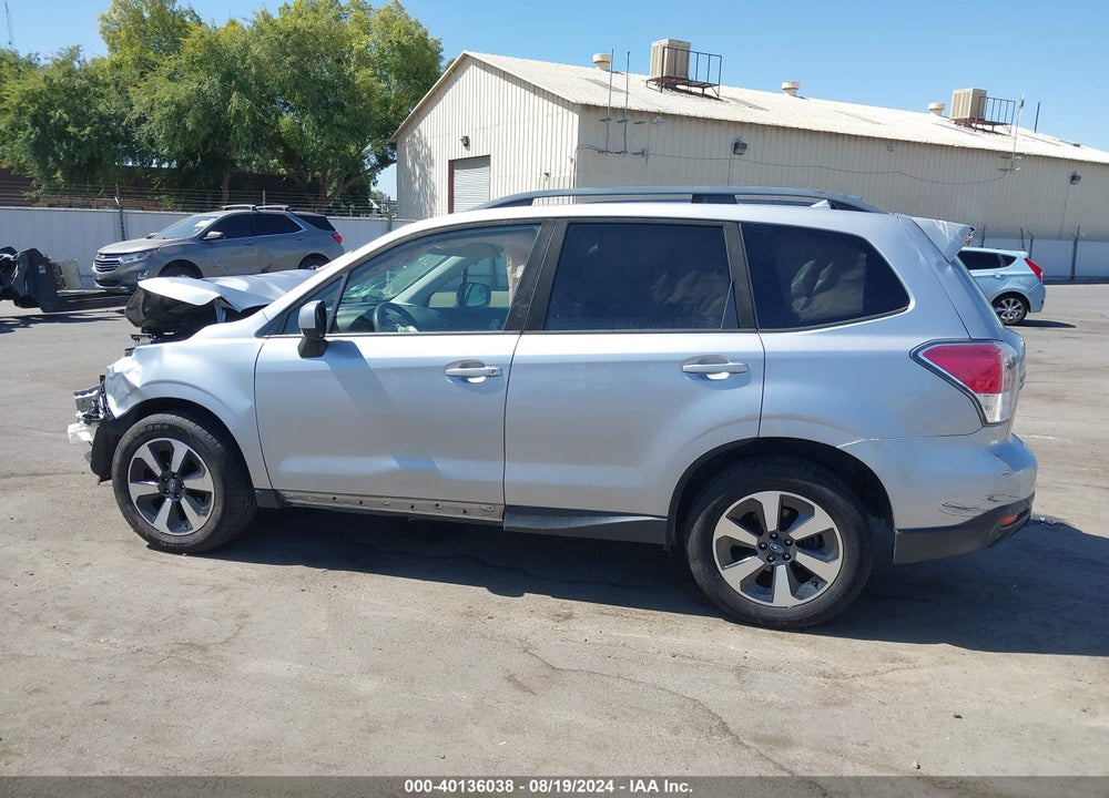 2017 SUBARU FORESTER 2.5I PREMIUM VIN: JF2SJAEC2HH561880