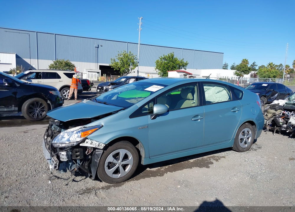 2015 TOYOTA PRIUS VIN: JTDKN3DU4F1907586