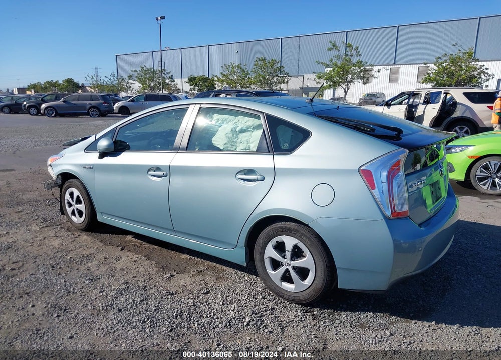 2015 TOYOTA PRIUS VIN: JTDKN3DU4F1907586