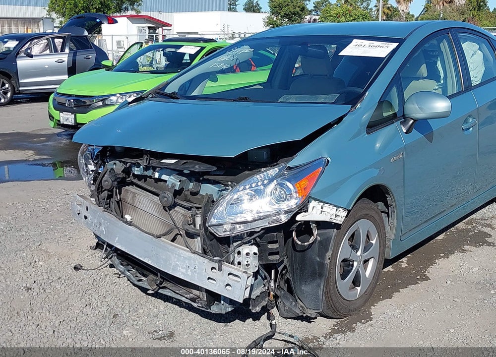 2015 TOYOTA PRIUS VIN: JTDKN3DU4F1907586