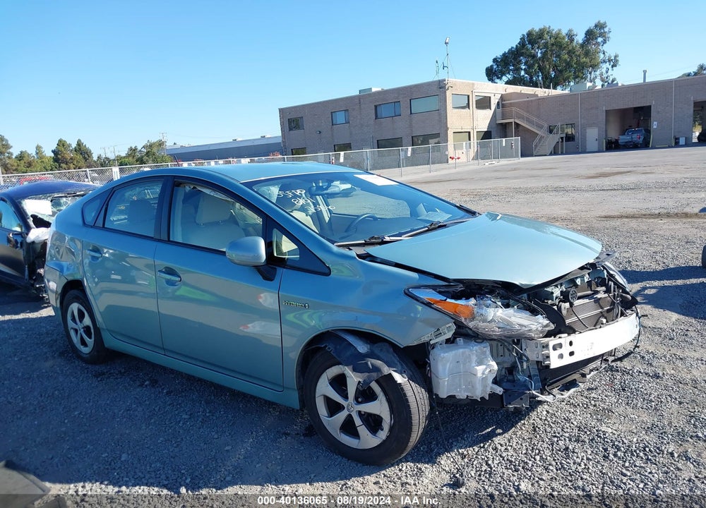 2015 TOYOTA PRIUS VIN: JTDKN3DU4F1907586