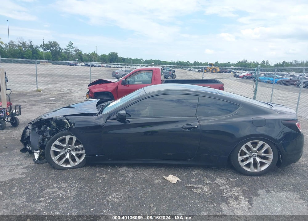 2013 HYUNDAI GENESIS 2.0T VIN: KMHHT6KD1DU108828