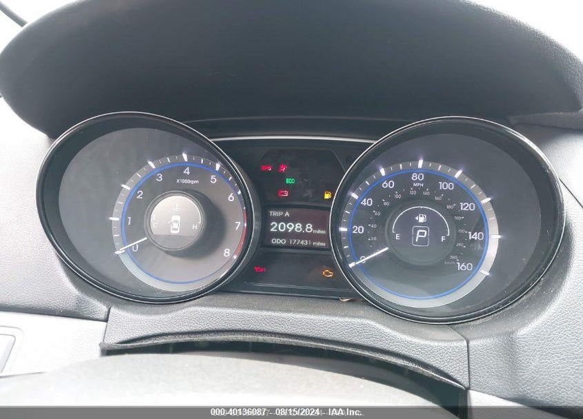 2013 HYUNDAI SONATA VIN: 5NPEB4AC1DH623085