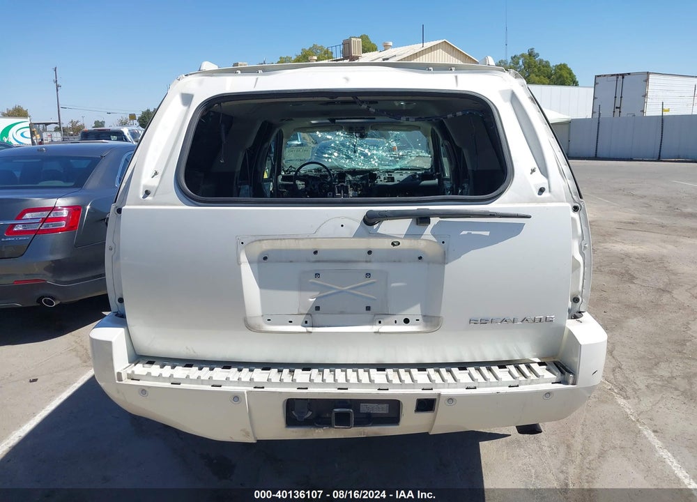 2007 CADILLAC ESCALADE ESV VIN: 1GYFK66877R407835