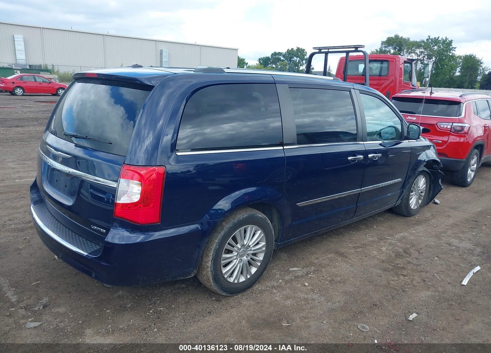 2015 CHRYSLER TOWN & COUNTRY LIMITED PLATINUM VIN: 2C4RC1GG1FR579179
