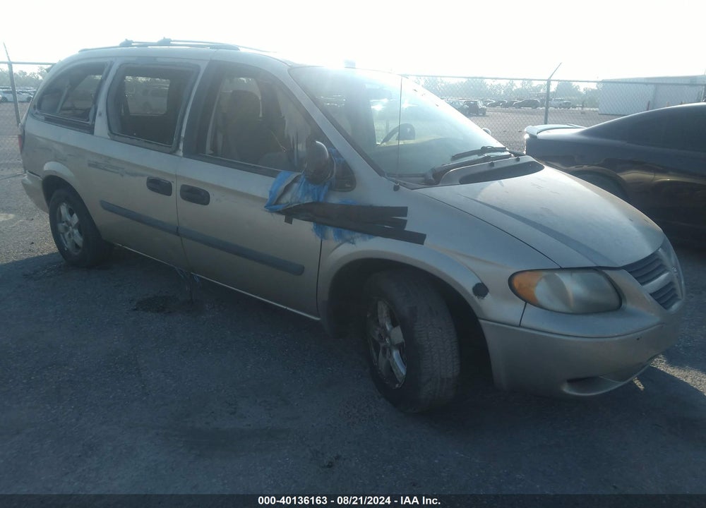 2005 DODGE GRAND CARAVAN SE VIN: 1D4GP24R05B313840