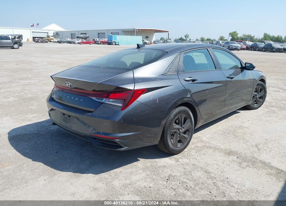 2021 HYUNDAI ELANTRA SEL VIN: 5NPLS4AG8MH021018
