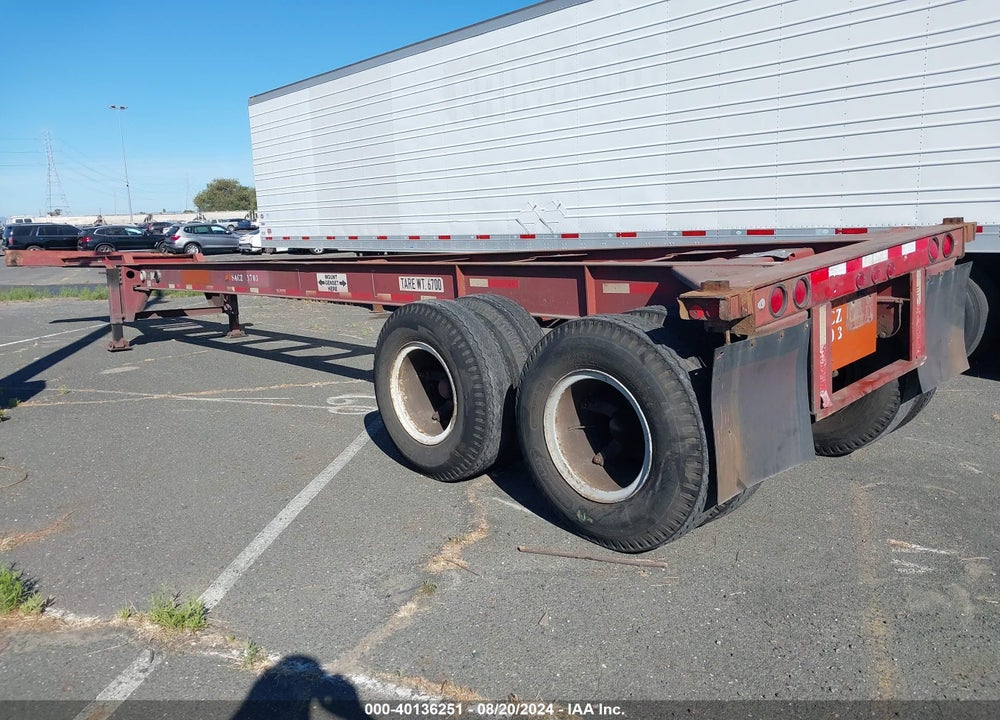 1993 STRICK FLATBED VIN: 1NNZF4527CM055986