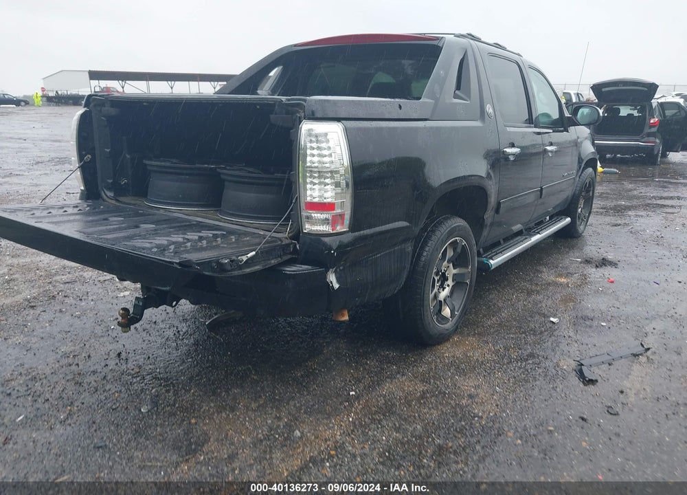 2013 CHEVROLET AVALANCHE LT VIN: 3GNMCFE04DG374155