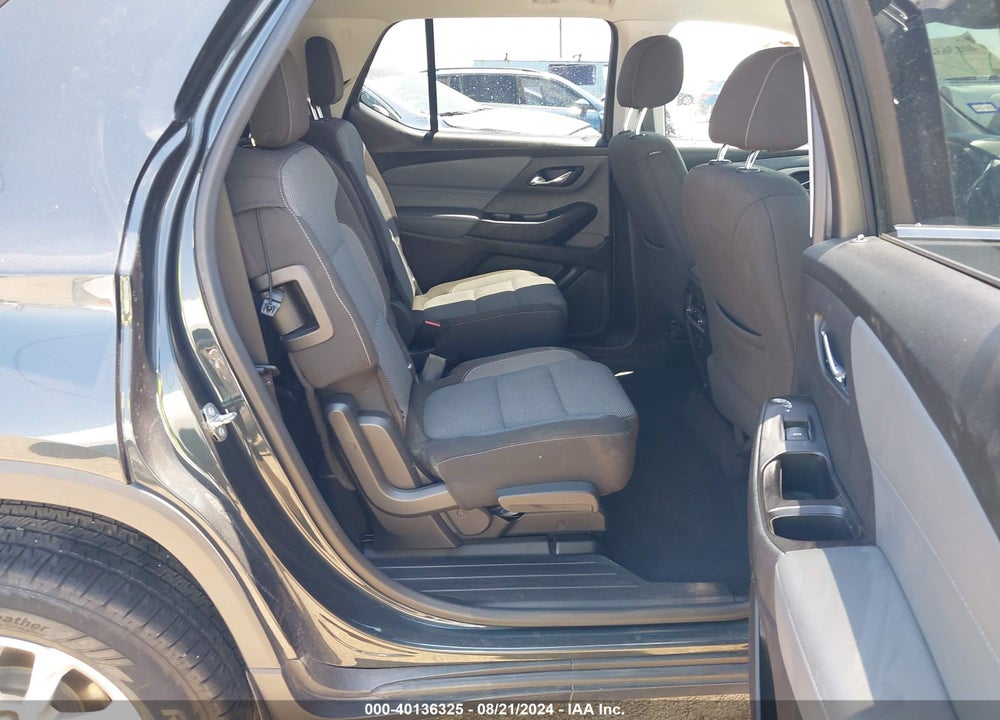2018 CHEVROLET TRAVERSE 1LT VIN: 1GNERGKW5JJ200526