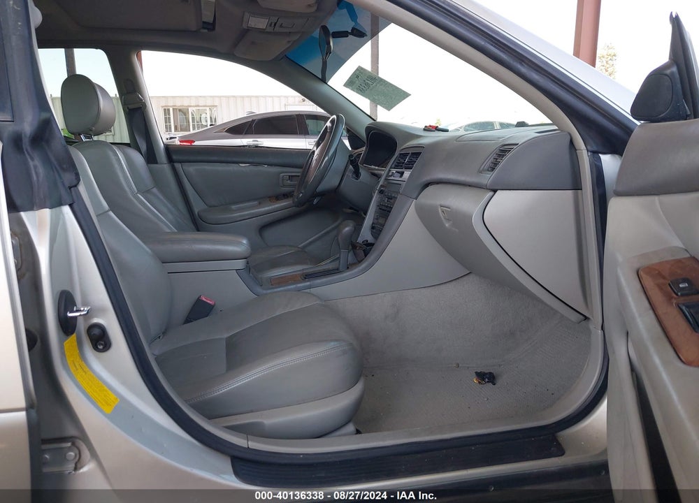 1998 LEXUS ES 300 VIN: JT8BF28G9W5048238