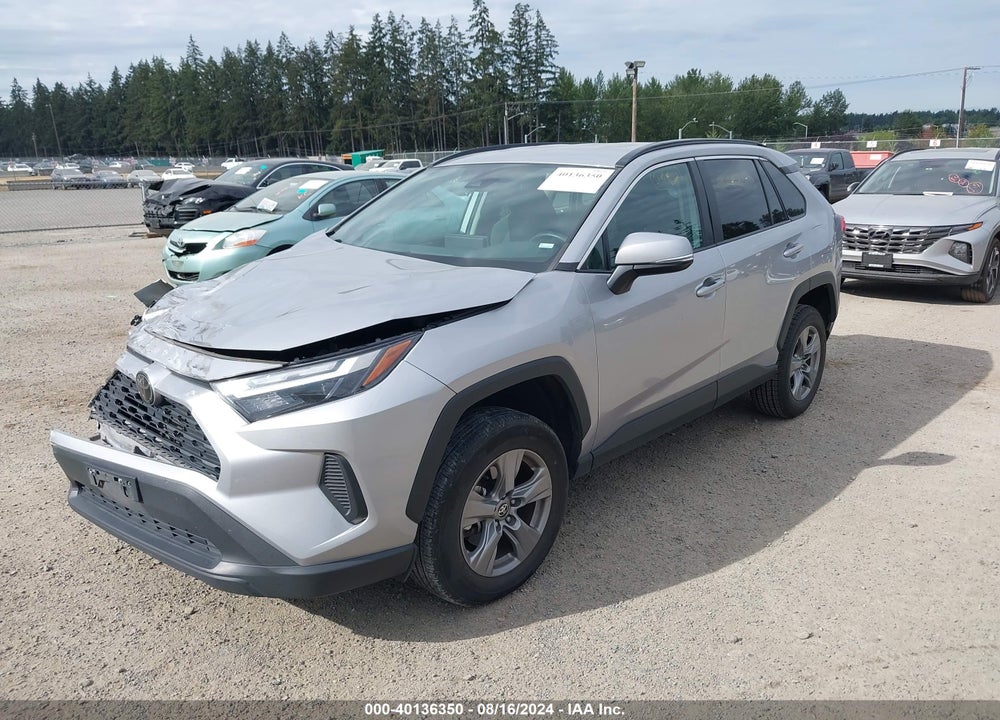 2022 TOYOTA RAV4 XLE VIN: 2T3P1RFV5NC263267