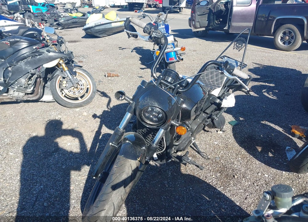 2020 INDIAN MOTORCYCLE CO. SCOUT BOBBER AUTHENTIC ABS VIN: 56KMTG008L3160142