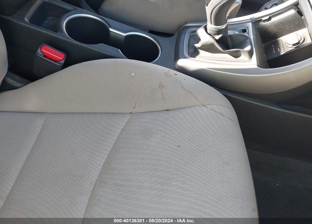 2016 HYUNDAI ELANTRA VIN: KMHDH4AE0GU650389