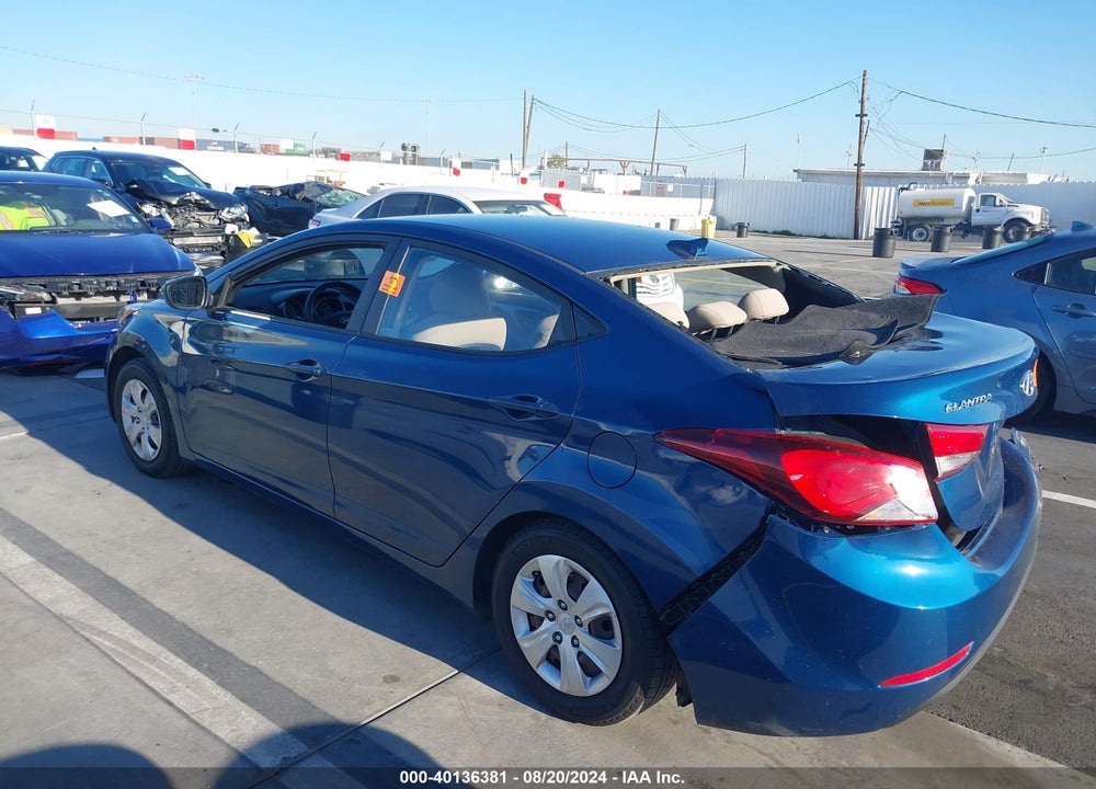 2016 HYUNDAI ELANTRA VIN: KMHDH4AE0GU650389