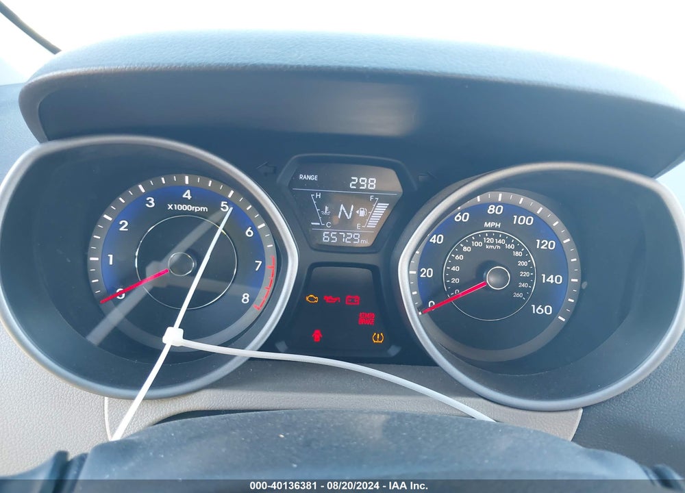 2016 HYUNDAI ELANTRA VIN: KMHDH4AE0GU650389