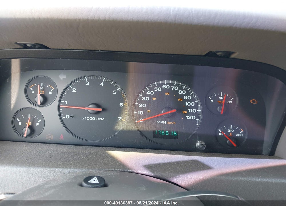 2000 JEEP GRAND CHEROKEE LIMITED VIN: 1J4GW58N9YC278653