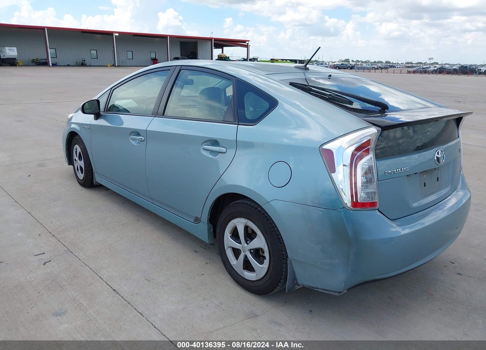 2014 TOYOTA PRIUS THREE VIN: JTDKN3DU2E1742510