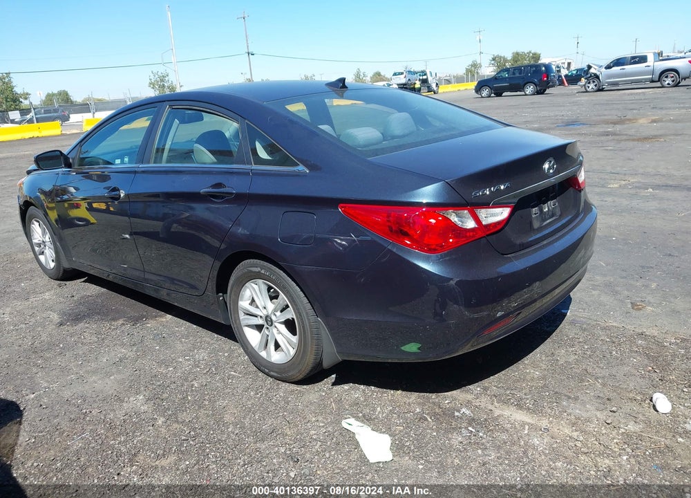 2013 HYUNDAI SONATA GLS VIN: 5NPEB4AC5DH783910