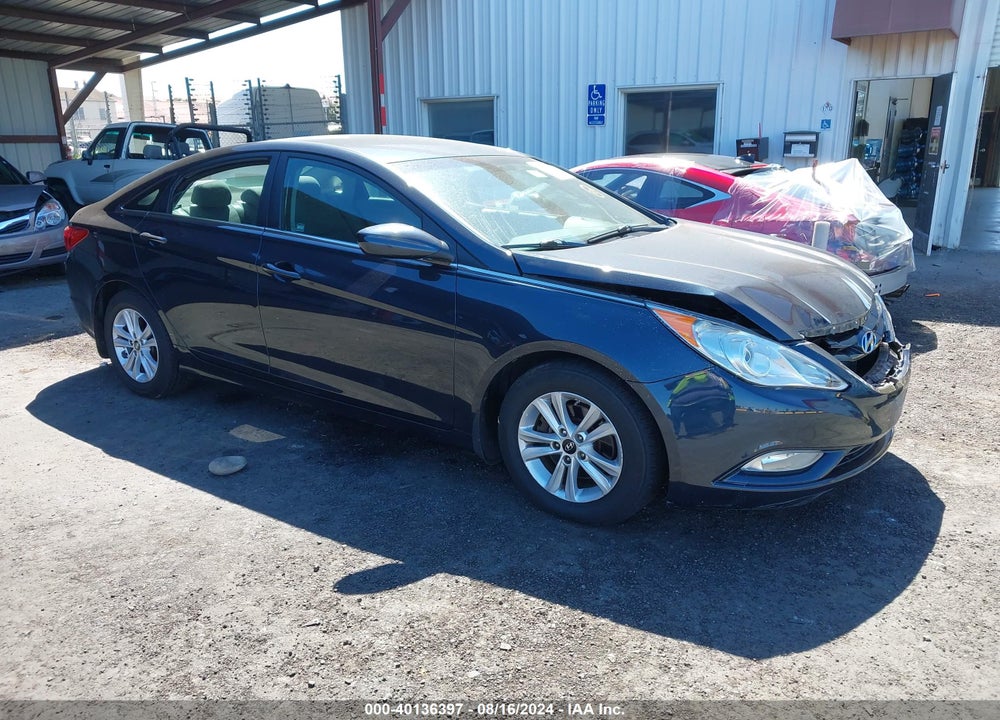 2013 HYUNDAI SONATA GLS VIN: 5NPEB4AC5DH783910
