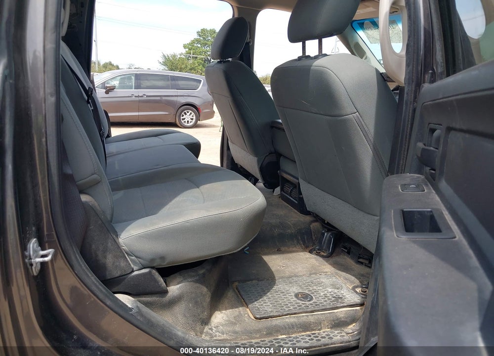 2016 RAM 2500 TRADESMAN VIN: 3C6UR5CL2GG123533