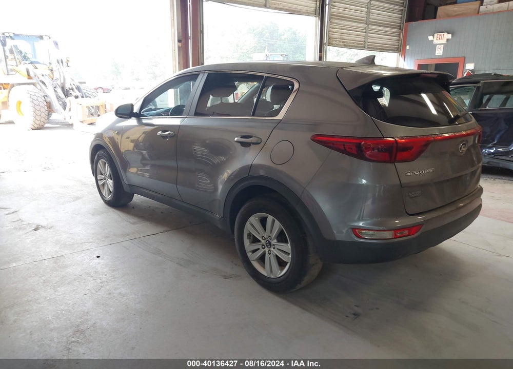 2017 KIA SPORTAGE LX VIN: KNDPMCAC7H7167021