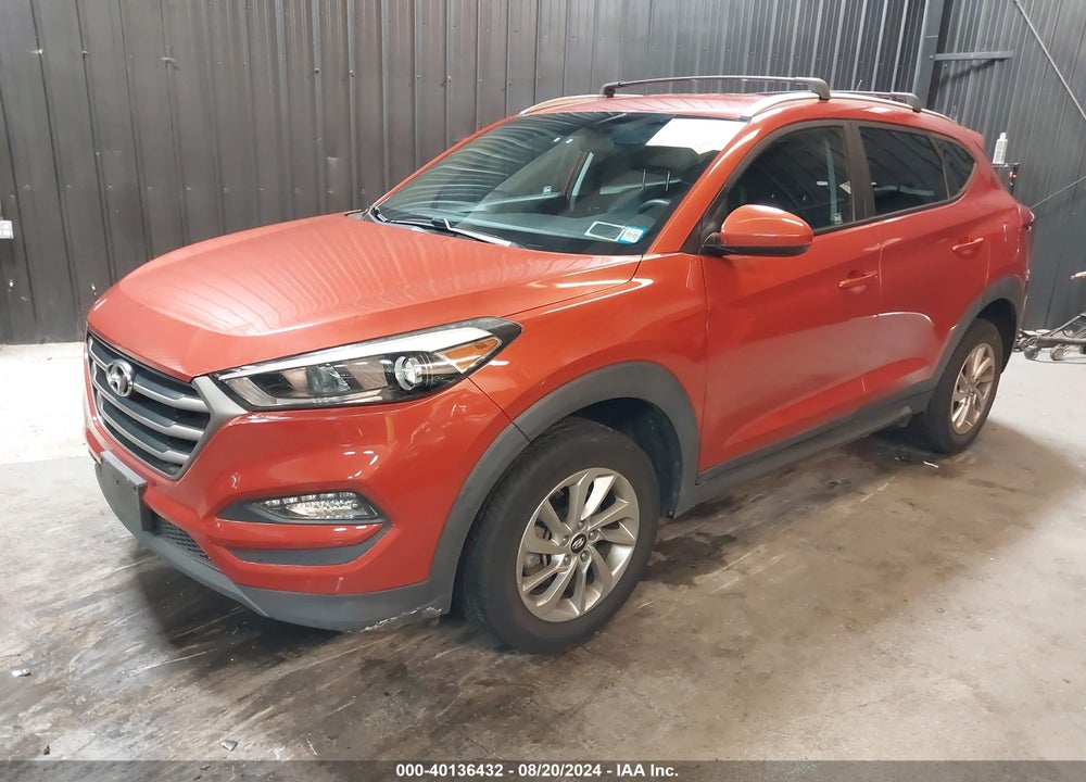 2016 HYUNDAI TUCSON SE VIN: KM8J3CA48GU200489