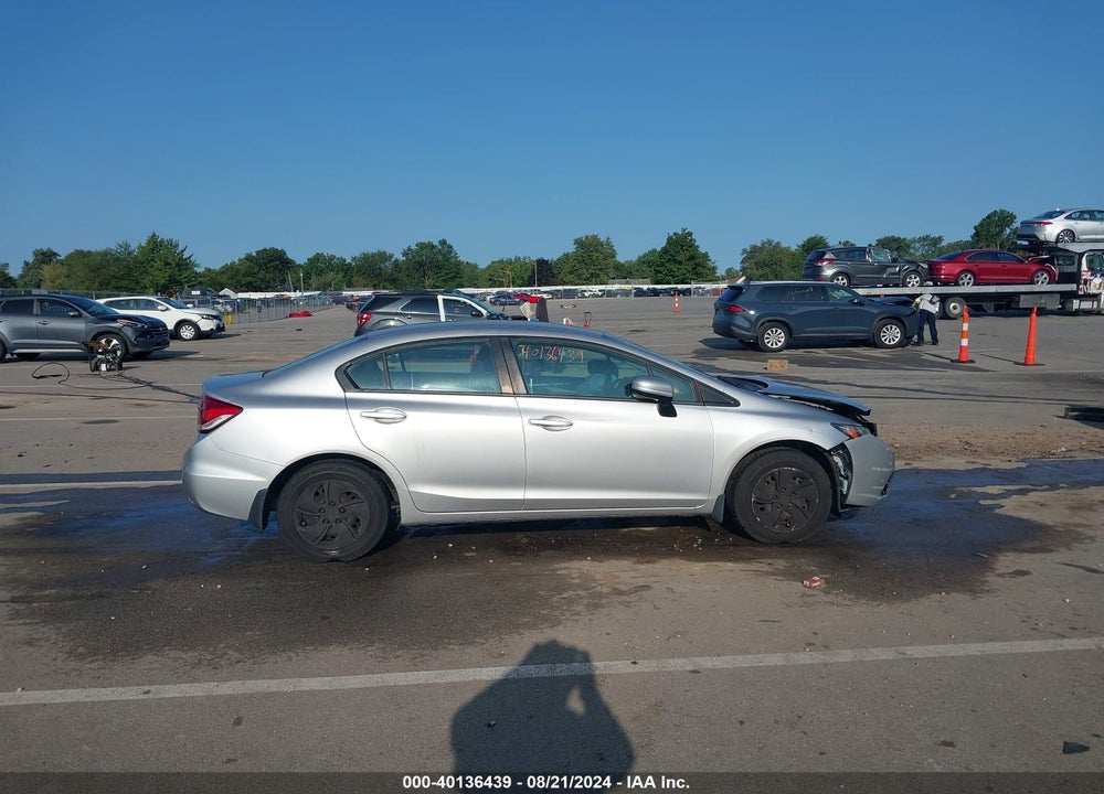 2014 HONDA CIVIC LX VIN: 19XFB2F50EE032660