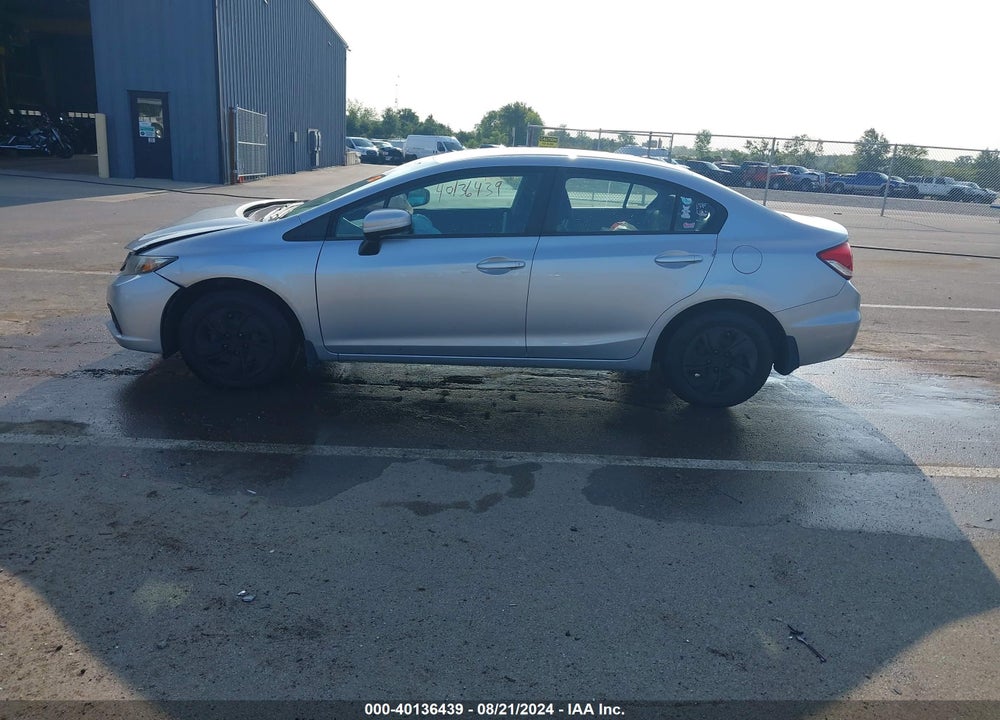 2014 HONDA CIVIC LX VIN: 19XFB2F50EE032660