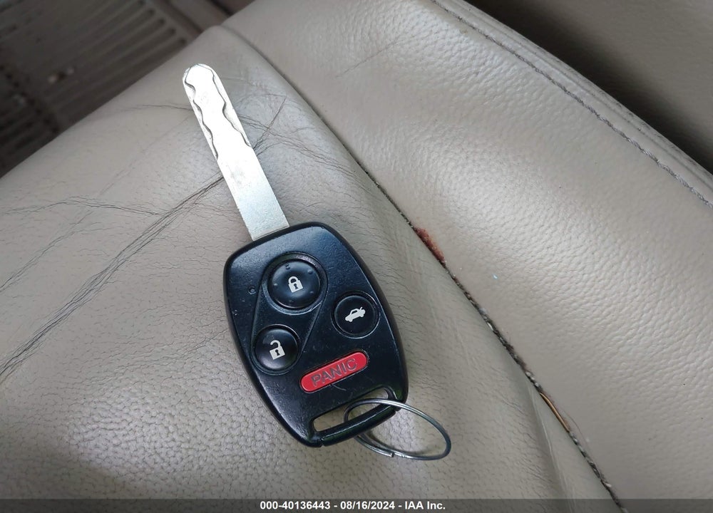 2008 HONDA ACCORD 2.4 EX-L VIN: 1HGCP26888A017430
