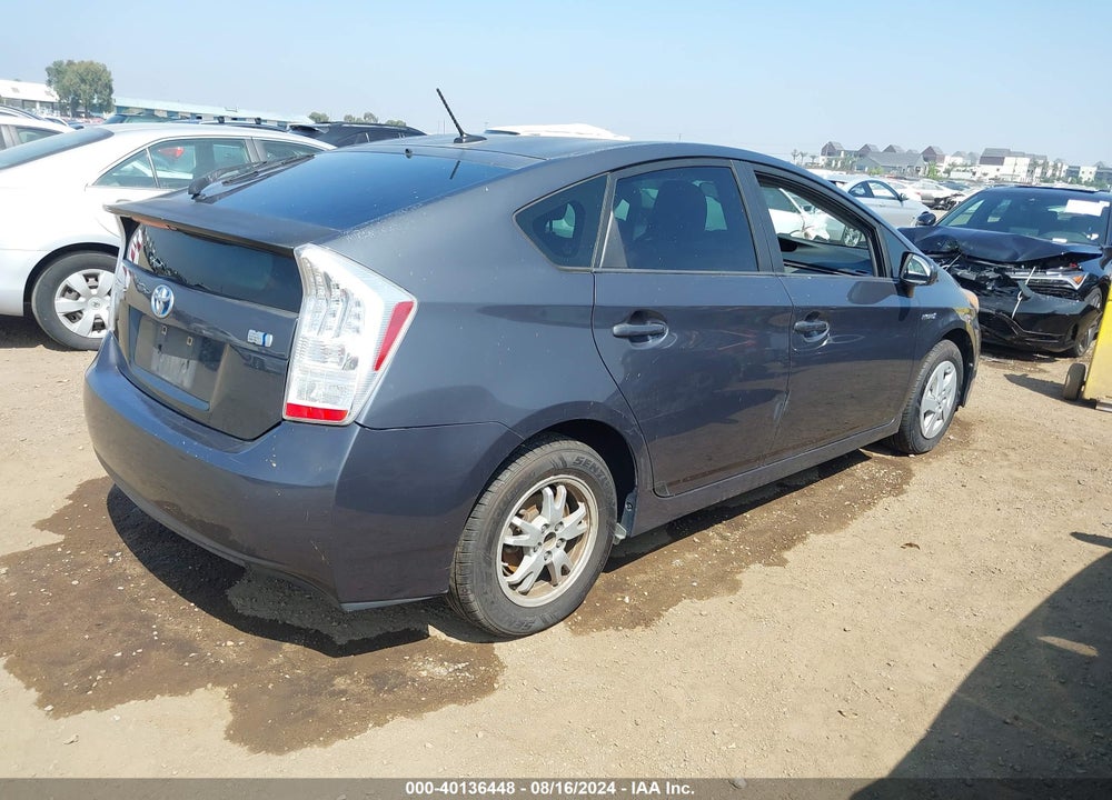 2011 TOYOTA PRIUS TWO VIN: JTDKN3DU2B1389343