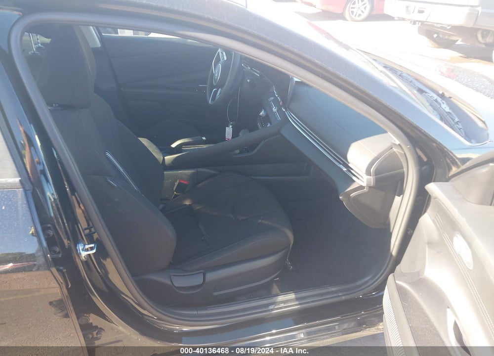 2024 HYUNDAI ELANTRA SEL VIN: KMHLM4DG0RU683416