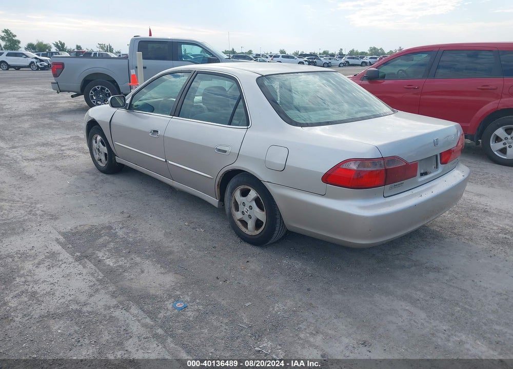 1999 HONDA ACCORD EX VIN: 1HGCG6676XA002289