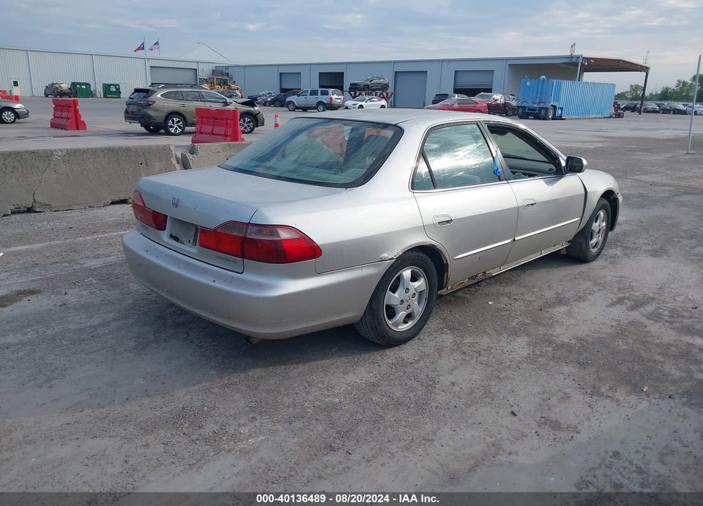 1999 HONDA ACCORD EX VIN: 1HGCG6676XA002289