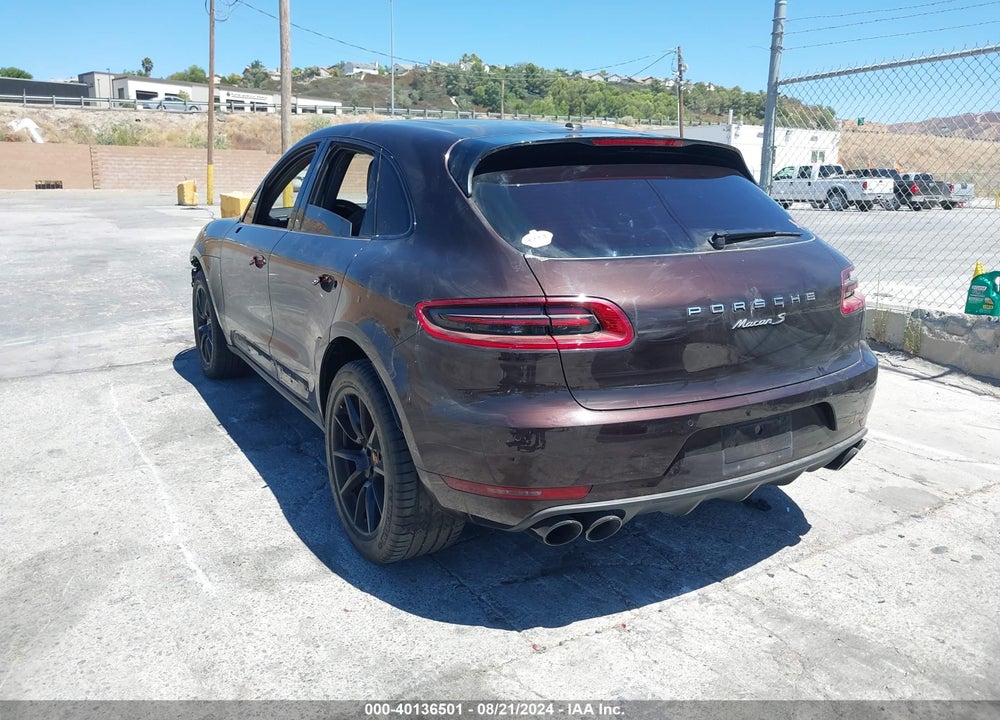 2016 PORSCHE MACAN S VIN: WP1AB2A58GLB45797