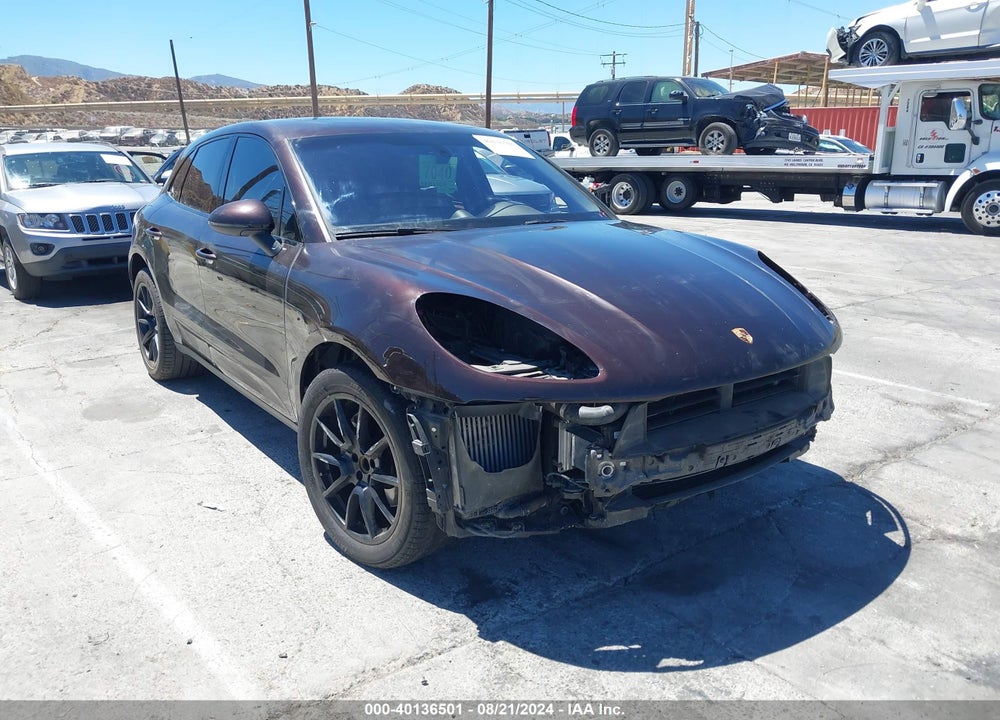 2016 PORSCHE MACAN S VIN: WP1AB2A58GLB45797