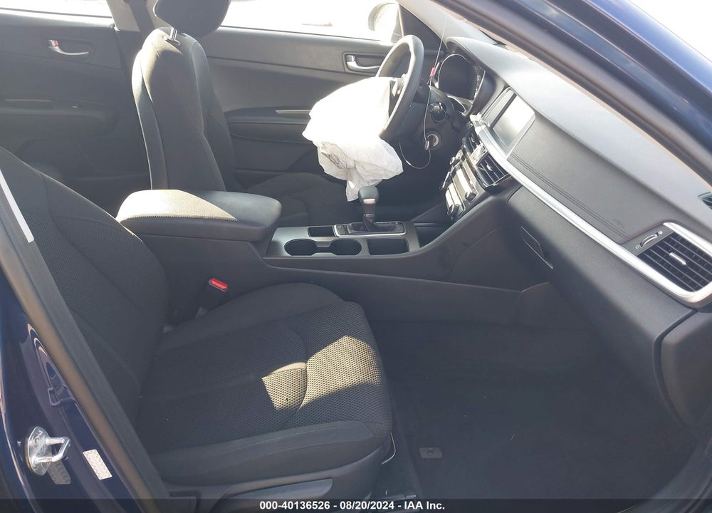2019 KIA OPTIMA LX VIN: 5XXGT4L37KG358927