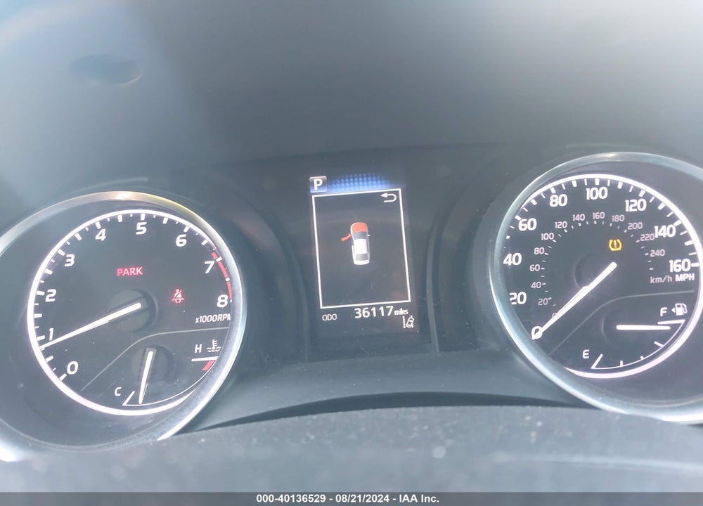 2018 TOYOTA CAMRY SE VIN: 4T1B11HK2JU537895