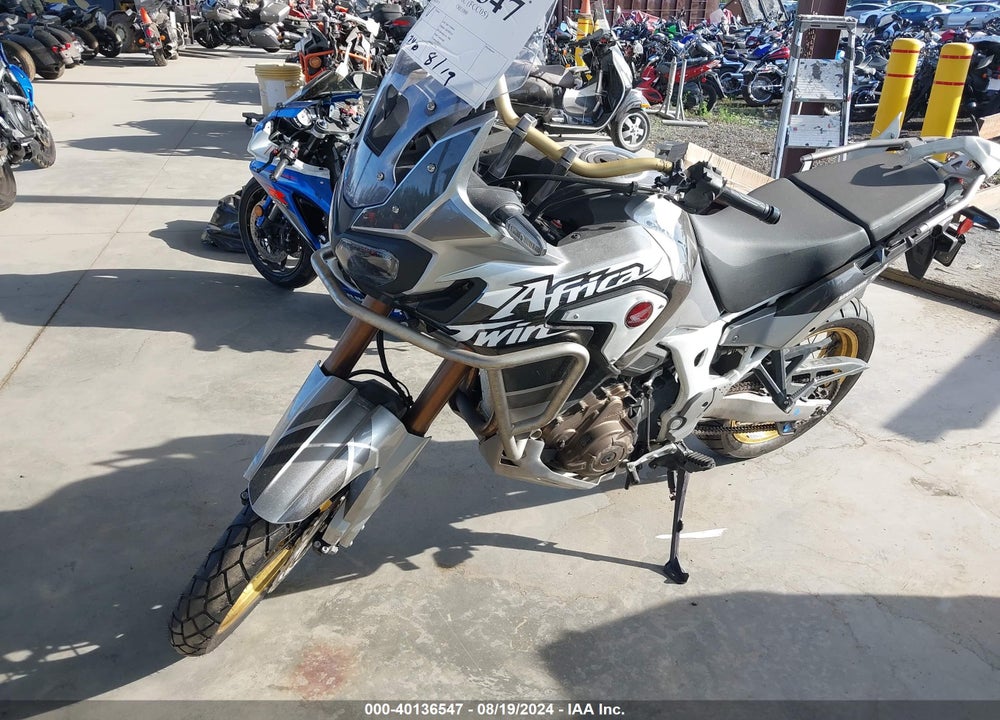 2019 HONDA CRF1000 A VIN: JH2SD044XKK300279