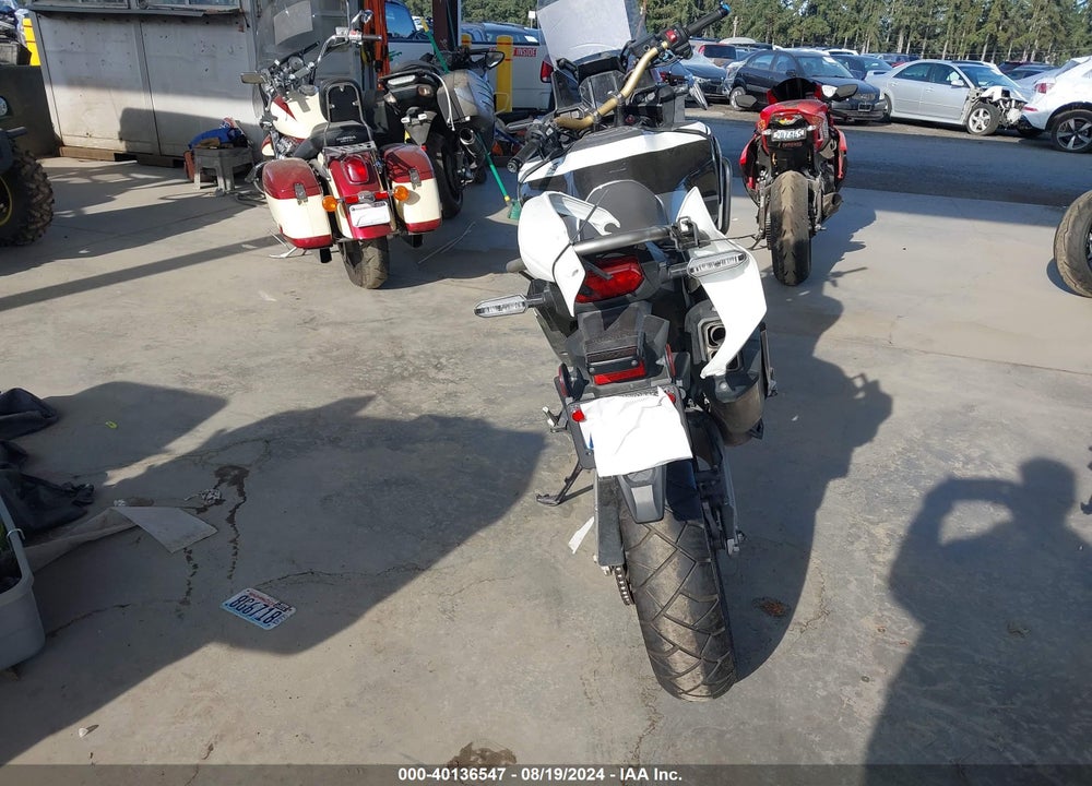 2019 HONDA CRF1000 A VIN: JH2SD044XKK300279