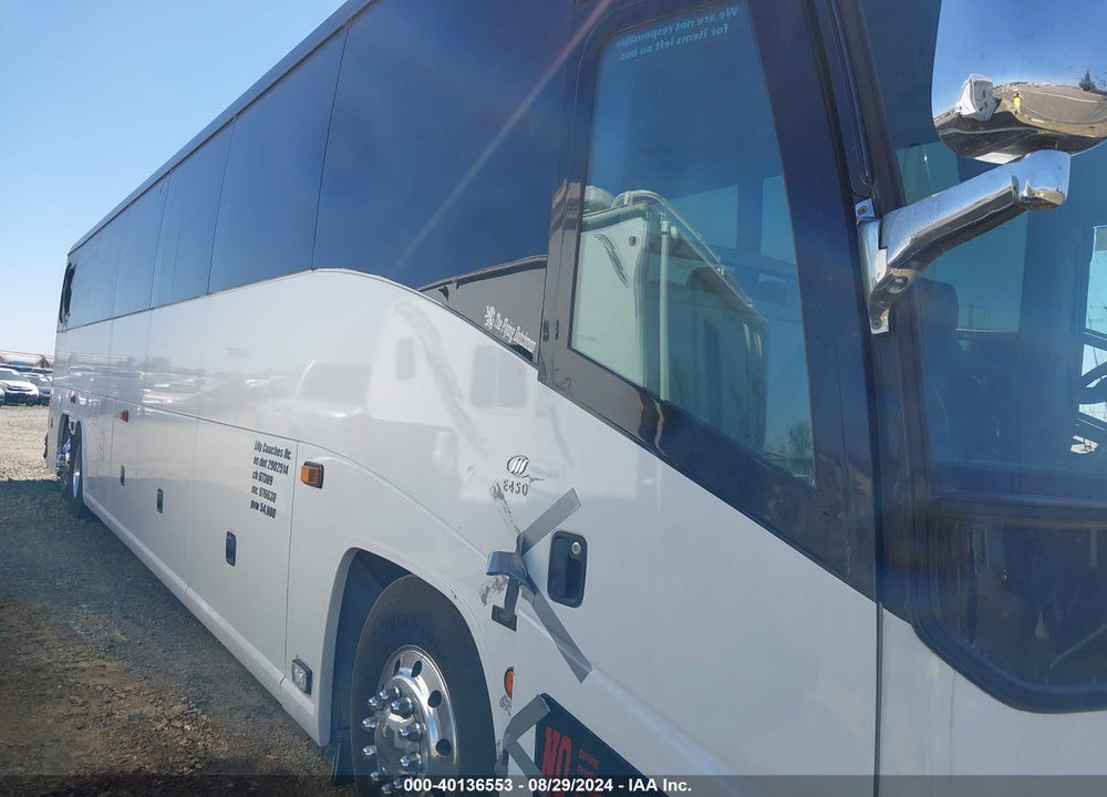 2009 MOTOR COACH INDUSTRIES TRANSIT BUS VIN: 2MGTRMEA29W065454