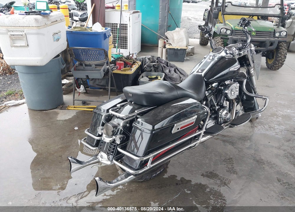 2006 HARLEY-DAVIDSON FLHRCI VIN: 1HD1FRW106Y628849