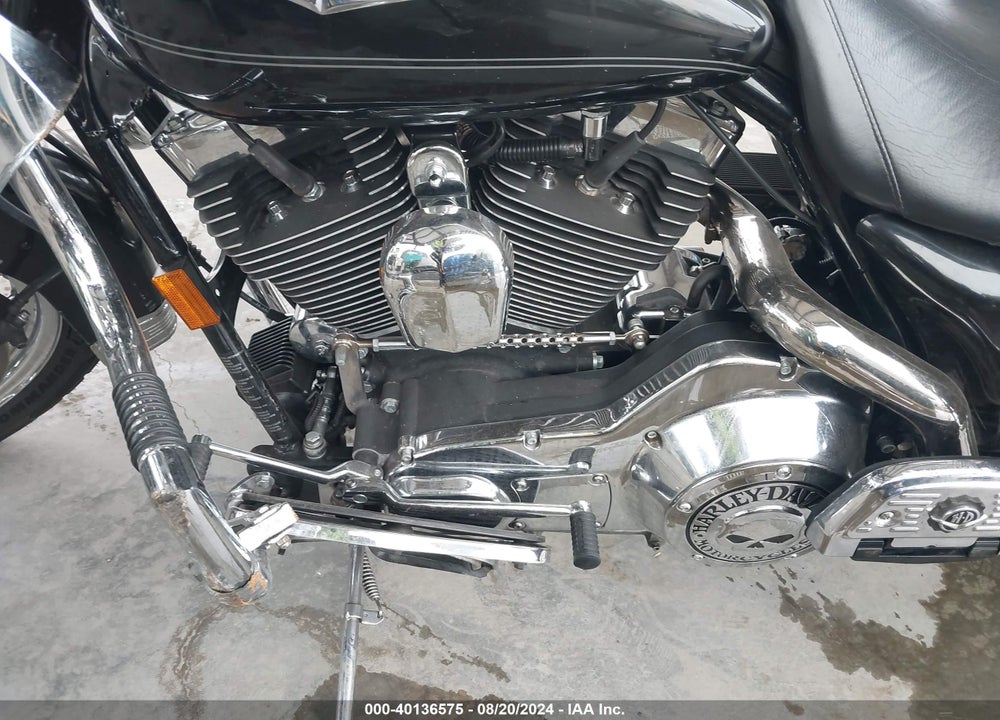 2006 HARLEY-DAVIDSON FLHRCI VIN: 1HD1FRW106Y628849