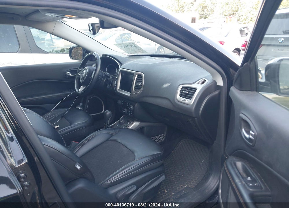 2018 JEEP COMPASS LATITUDE 4X4 VIN: 3C4NJDBB5JT393264