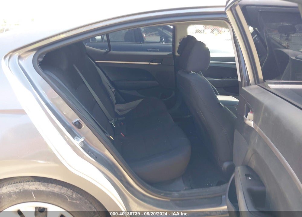 2019 HYUNDAI ELANTRA SE VIN: 5NPD74LF6KH436667