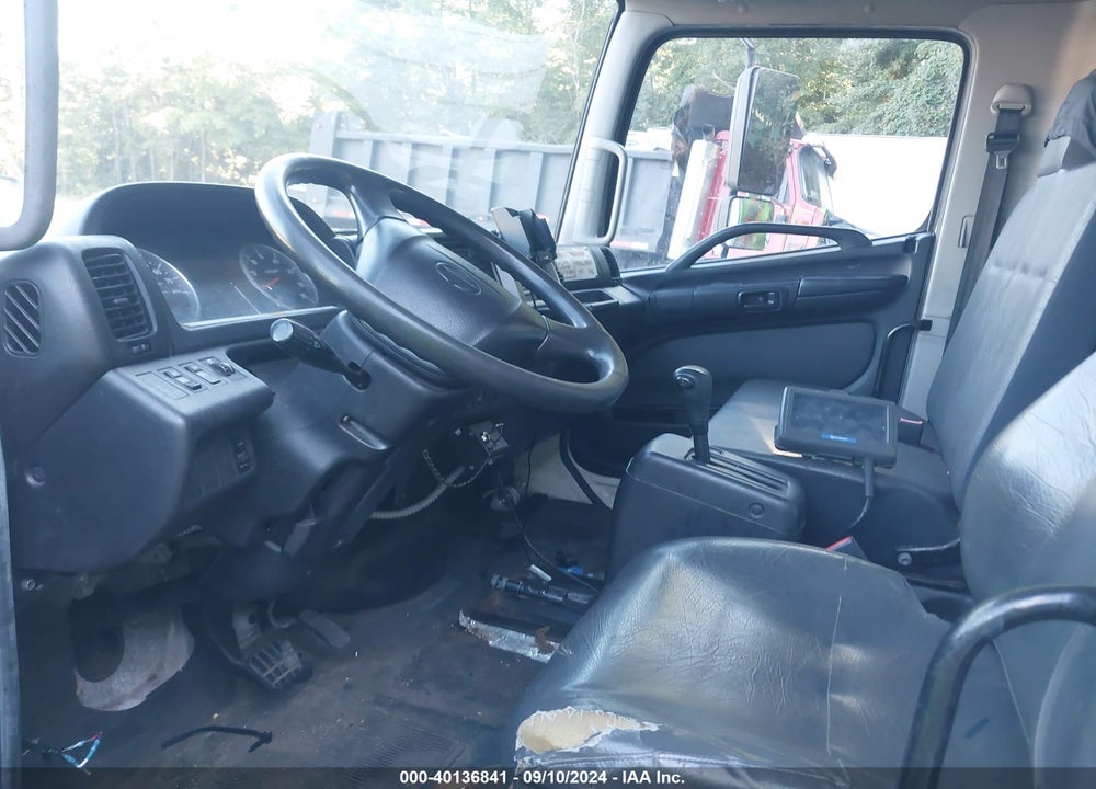 2012 HINO 268 VIN: 5PVNE8JP5C4S50316