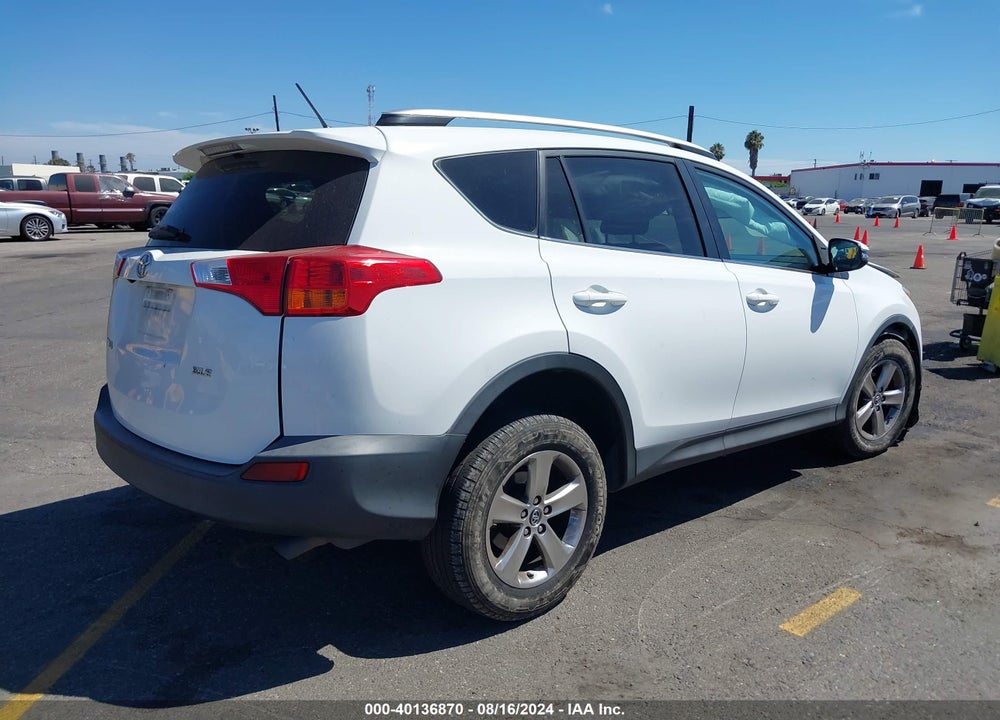 2015 TOYOTA RAV4 XLE VIN: 2T3WFREVXFW164426