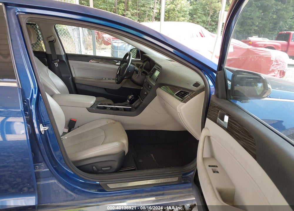 2015 HYUNDAI SONATA LIMITED VIN: 5NPE34AF4FH083354